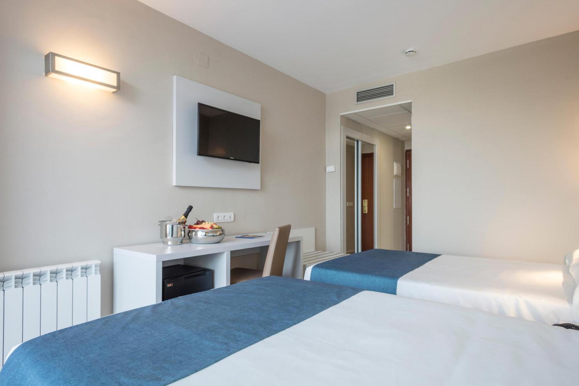 Hotel Best Mediterraneo سالو المظهر الخارجي الصورة