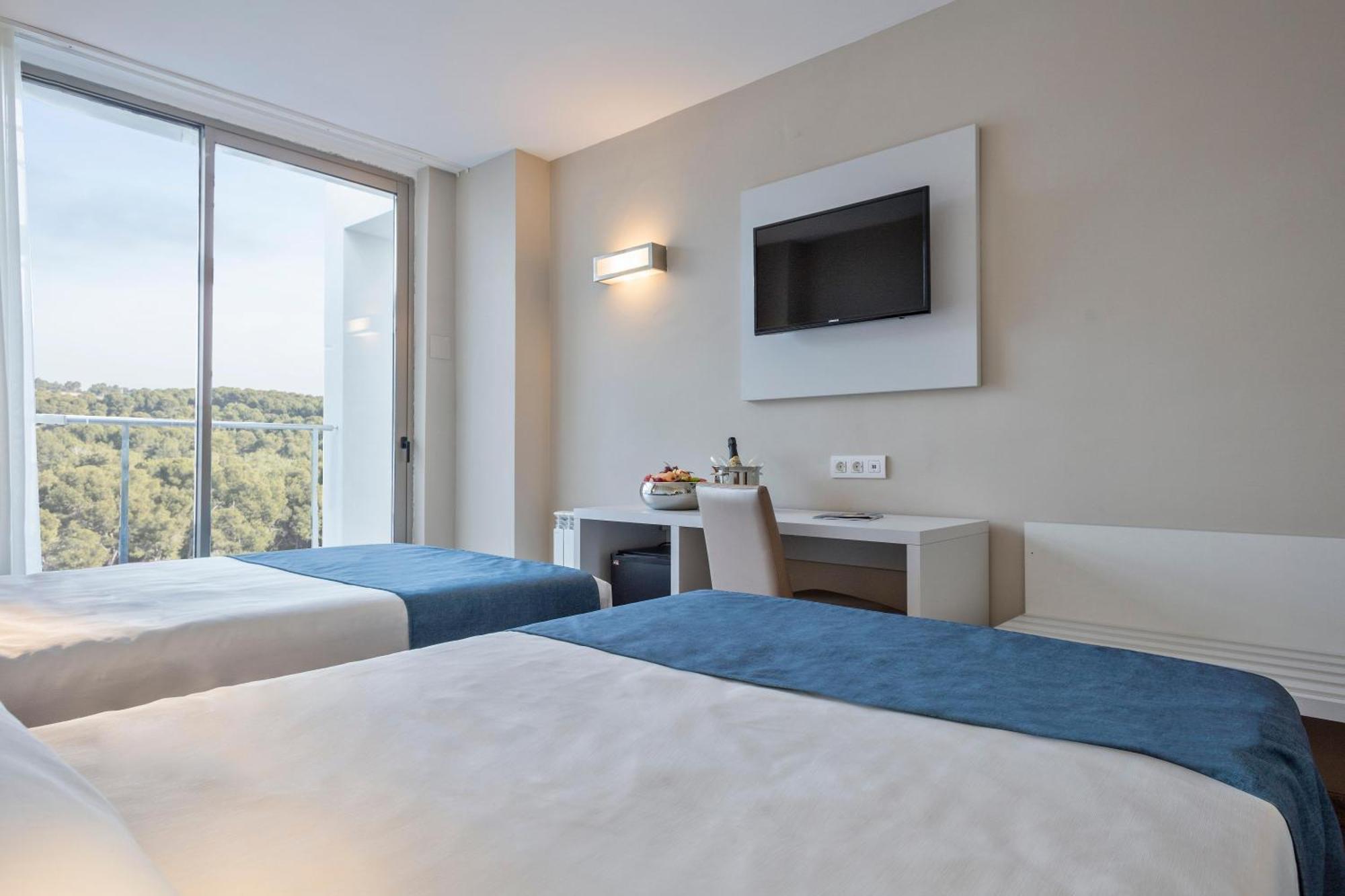 Hotel Best Mediterraneo سالو المظهر الخارجي الصورة