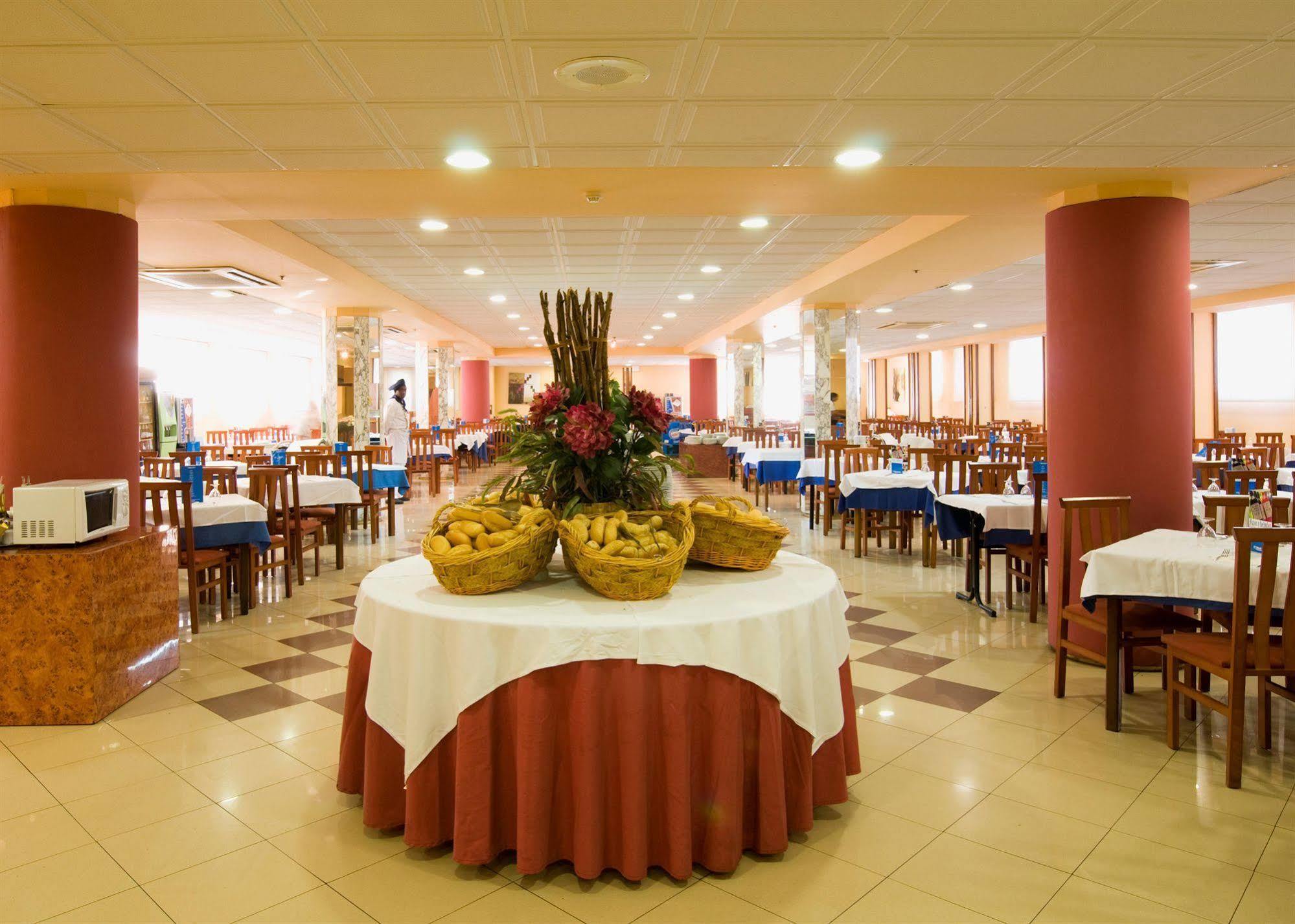 Hotel Best Mediterraneo سالو المظهر الخارجي الصورة